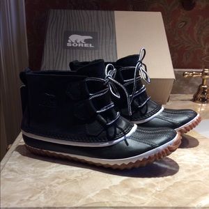 NWT Sorrel Waterproof Rain Boot